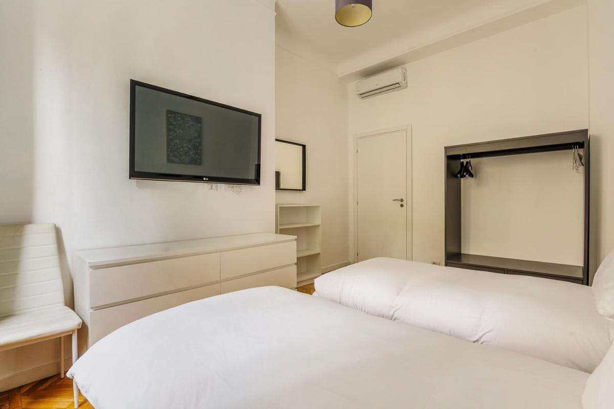 Luxury 4 Bedrooms Apartments Close To Duomo 米兰 外观 照片