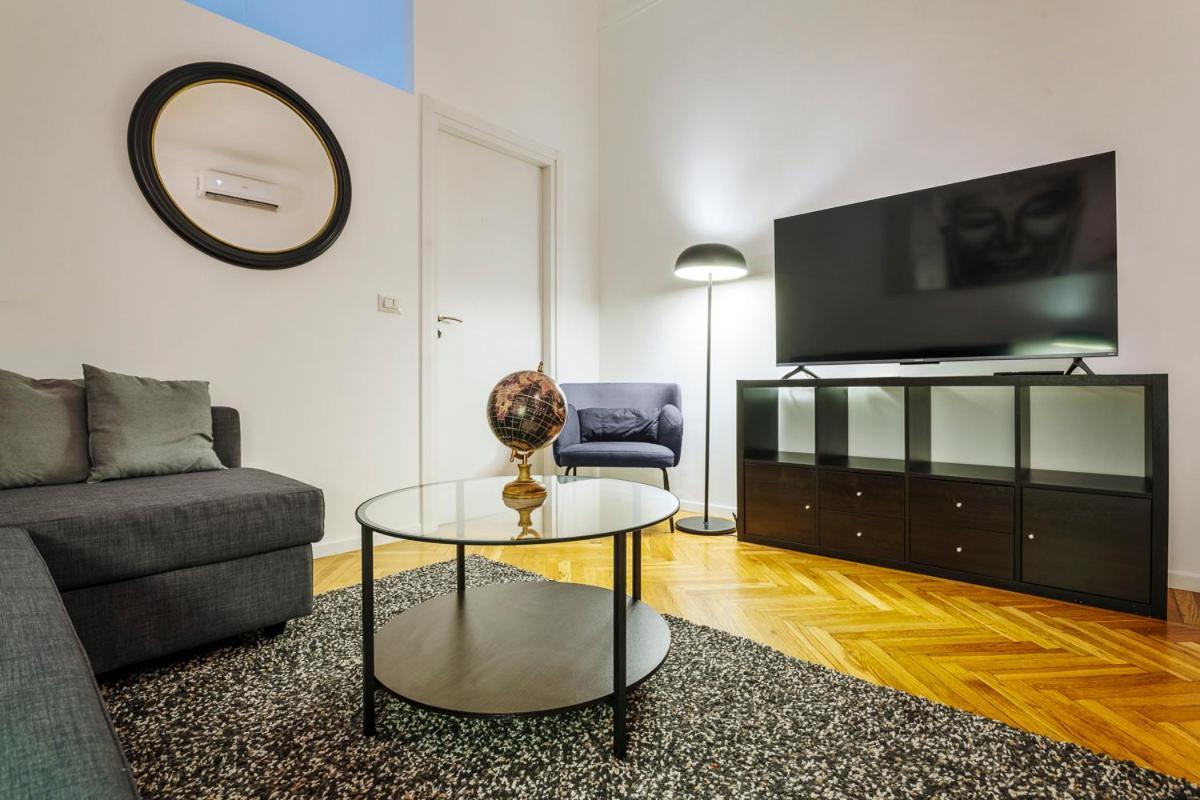 Luxury 4 Bedrooms Apartments Close To Duomo 米兰 外观 照片